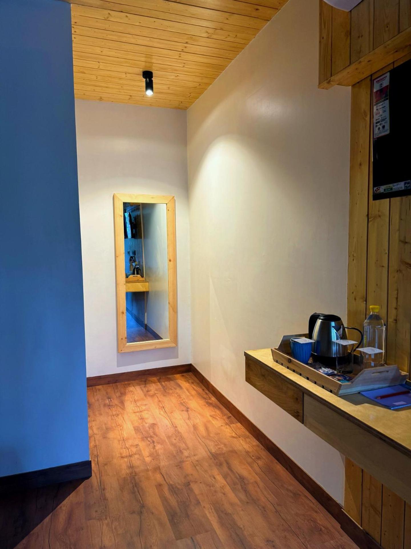 Hotel North Woods - Best Boutique Hotel In Haldwani Найнитал Экстерьер фото