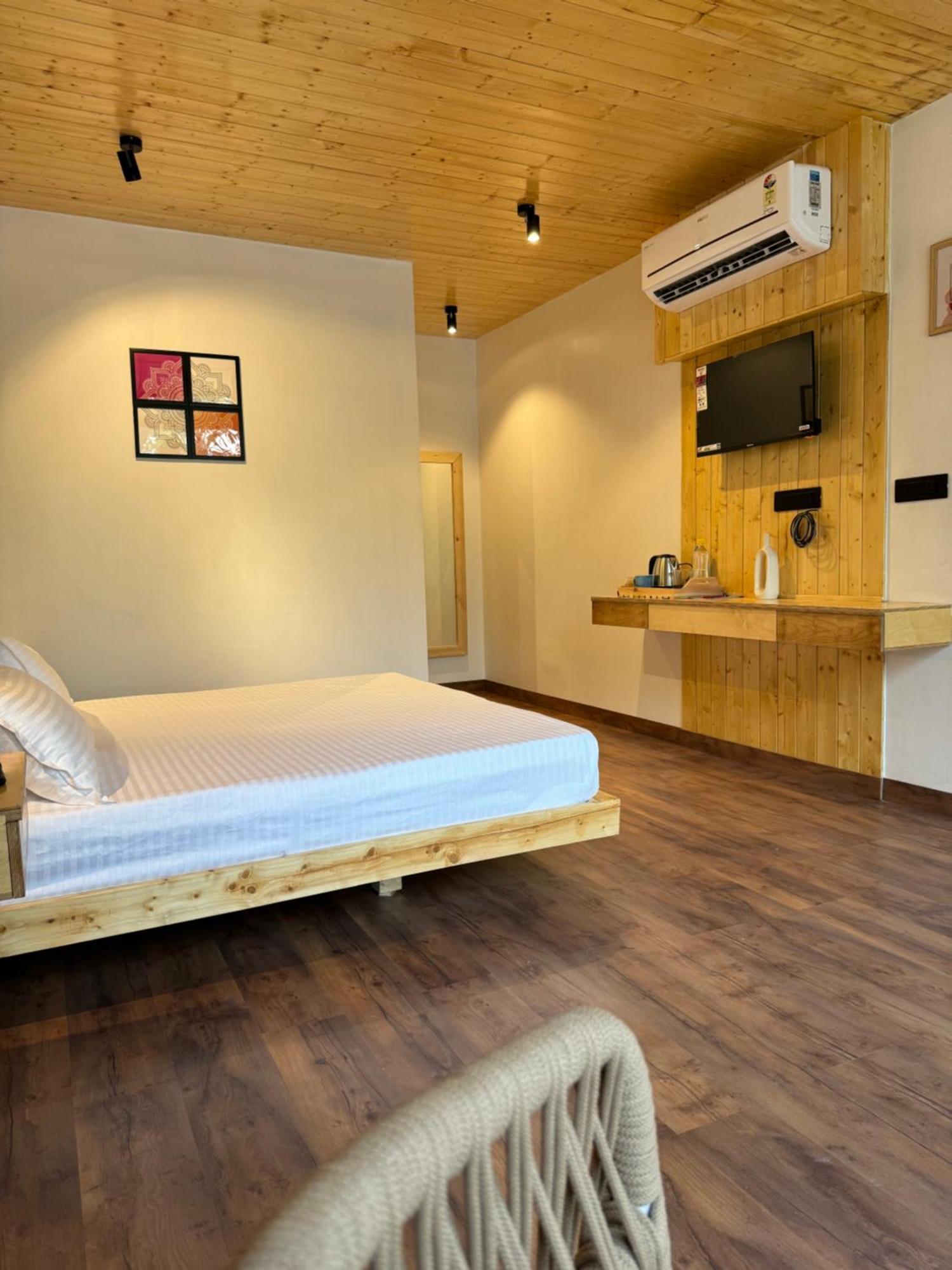 Hotel North Woods - Best Boutique Hotel In Haldwani Найнитал Экстерьер фото